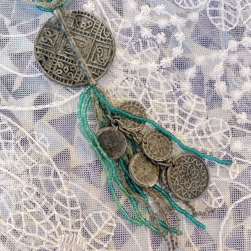 Vintage Pewter Medallion Seed Bead Necklace - Picture 4 of 8